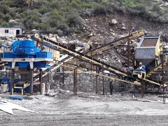 石子生產(chǎn)線中砂石破碎機(jī)設(shè)備的合理選擇應(yīng)考慮