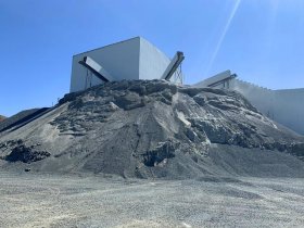 砂石生產(chǎn)線怎么配備適合的制砂設(shè)備？