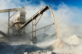 立軸沖擊式破碎機(jī)的功能整形和制砂的區(qū)別